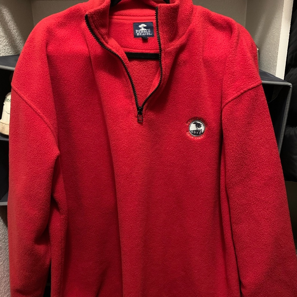 Pebble Beach fleece pullover